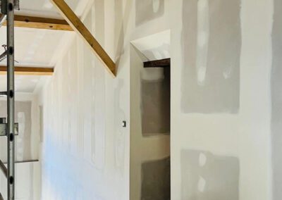 Spécialiste peinture mur AVANT