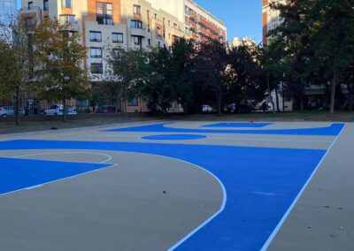 Travaux de peinture pour sols sportifs et parkings à Toulouse